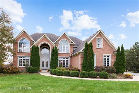 Homes for sale sleepy hollow il - Explore the homes with Single Story that are currently for sale in Sleepy Hollow, IL, where the average value of homes with Single Story is $444,500. Visit realtor.com® and browse house photos ...